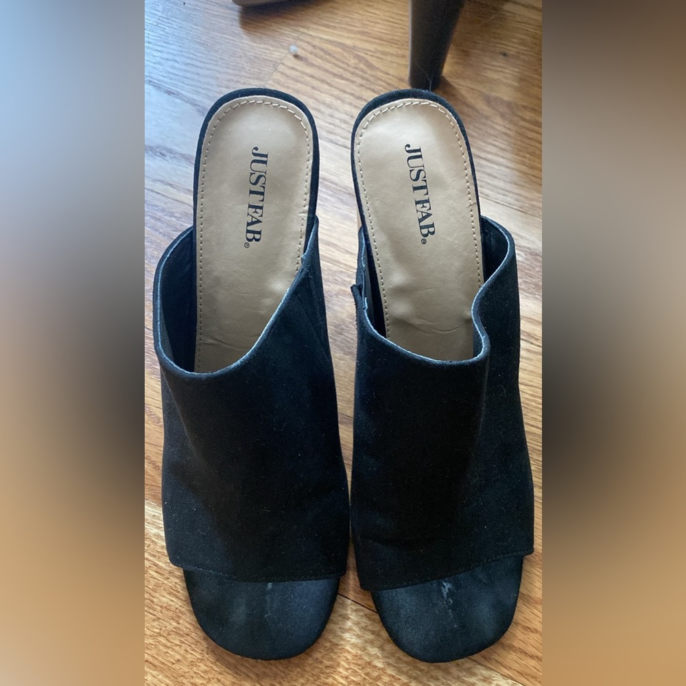 Black peep toe heels